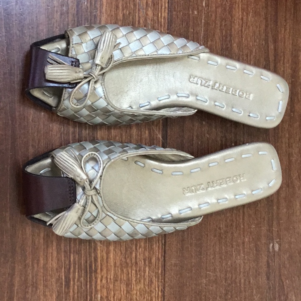 Robert Zur Flat Gold and Silver slides